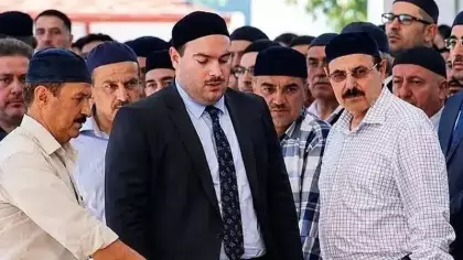 Kuriş ailesinin lüks yaşamı ortaya çıktı! Dikkat çeken 'Porsche' detayı: Birden fazla yarış atları varmış!