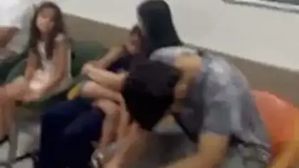 Kuşadası'nda otelde kalan 28 kişi, zehirlenme şüphesiyle hastaneye kaldırıldı