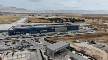 Malatya Havalimanı’nda dev dönüşüm! Yolcu kapasitesi 2,5 milyona çıkarıldı