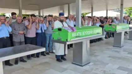 Malatya'da öldürülen anne-kız toprağa verildi