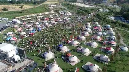 Malazgirt Zaferi’nin 955. yıl dönümü Ahlat’ta başladı! Tarihi miras yeniden canlandı