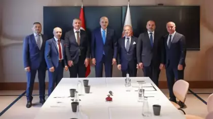 Meclis Başkanı Kurtulmuş, Stockholm'de Süryani temsilcilerini kabul etti