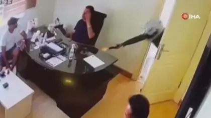 Mersin'de kanlı saldırı: Yönetim kurulu başkanı bacaklarından vuruldu