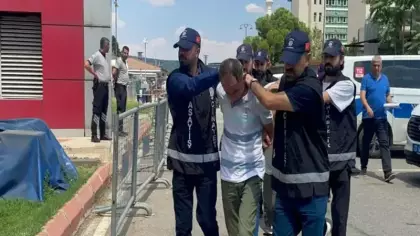 Milletvekilini bıçaklayan Keleş partisinden ihraç edildi