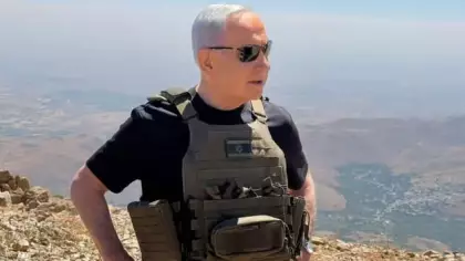 Netanyahu'dan Suriye'de küstah açıklama! Hermon Dağı'ndan tehditler savurdu
