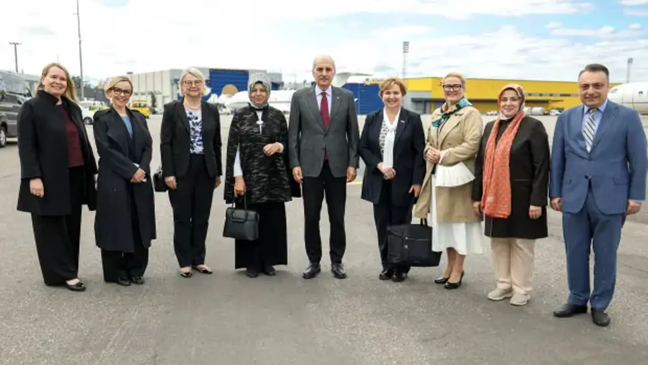 Numan Kurtulmuş ve heyeti Finlandiya'ya ulaştı