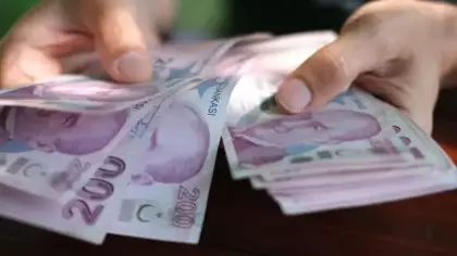 Öğrencilere müjde: Ek ücret ödemeyecekler! YÖK düğmeye bastı