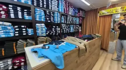 Okul kıyafetlerinde yeni dönem: Zorunluluk geri getirildi, veliler dikkat