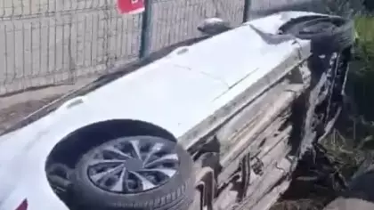 Osmaniye’de feci kaza: Otomobillerden biri kanala düştü