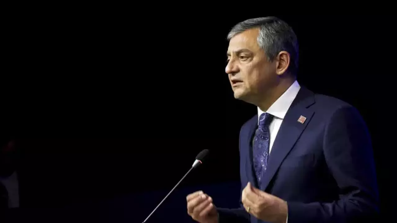 Otelden 40 yaş küçük sevgili çıktı, CHP'den 'ihraç' çıkmadı: Kararlar kişiye 'özel'