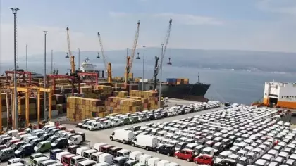 Otomotivde tüm zamanların rekoru: 8 ayda 27,2 milyar dolarlık ihracat!