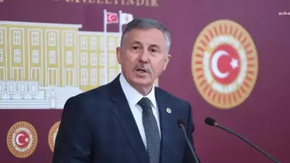 Özdağ'dan Davutoğlu'na sert sözler: Dükkan kapatır gibi parti kapattı