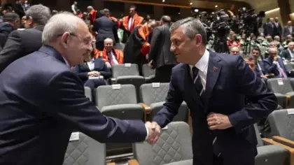 Özgür Özel, Kılıçdaroğlu ile tokalaşmalarını açıkladı: Kırgın ve küskünüm