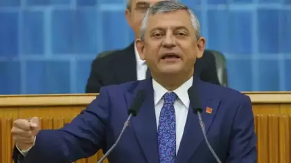 Özgür Özel'den yeni parti sinyali