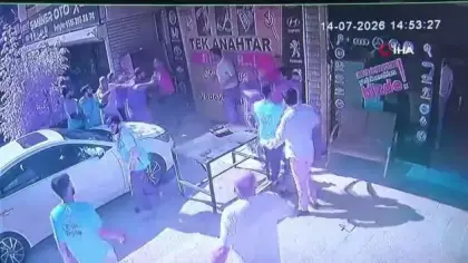 Park yeri kavgasında esnaf linç edildi, o anlar kameralara yansıdı