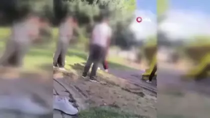 Parkta akran dehşeti: 17 yaşındaki çocuğu dövüp videosunu ailesine gönderdiler