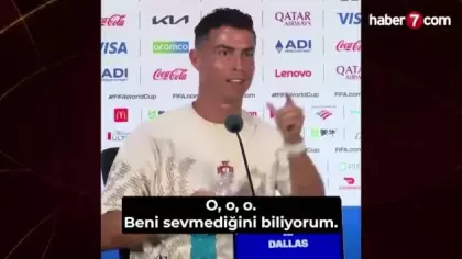 Ronaldo basın toplantısında çıldırdı! Gazetecilere fırça üstüne fırça attı