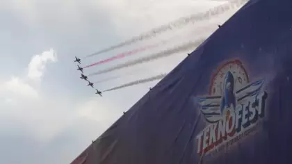 Şanlıurfa TEKNOFEST'te renkli anlar: Kanal 7 standı yoğun ilgi