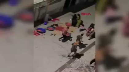 Şanlıurfa'da sokak ortasında meydan muharebesi: Komşuların kavgası kanlı bitti