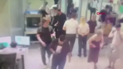Şarjörle AVM'ye girmeye çalışmıştı: 