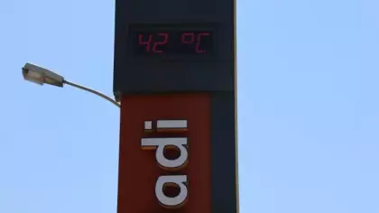 Şehir merkezi adeta yanıyor: Termometreler 42 dereceyi gösterdi!
