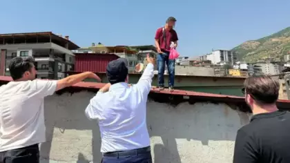 Şehir şehir dolaşıp intihar etmek istiyor! 242 kez denedi