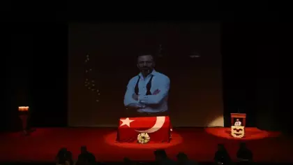 Serhat Kılıç için Harbiye'de duygusal tören: Gözyaşları sel oldu