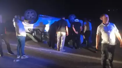 Sivas'ta minibüs devrildi: 7 yaralı