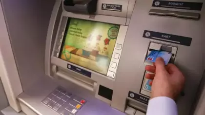 Skandal karar: Dev banka Türkiye'deki ATM'lerini kapatıyor