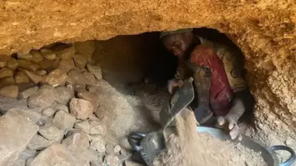 Sudan'da altın madeni göçtü: En az 60 ölü!