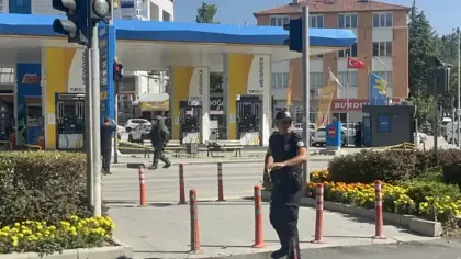 Şüpheli paket alarmı: Bomba imha ekipleri sevk edildi!