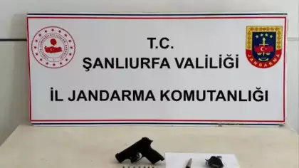 Şüpheli şahısların üzerinden uyuşturucu ve silah çıktı