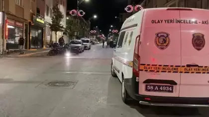 Tartışma bıçaklı kavgaya dönüştü: 1’i ağır 4 yaralı