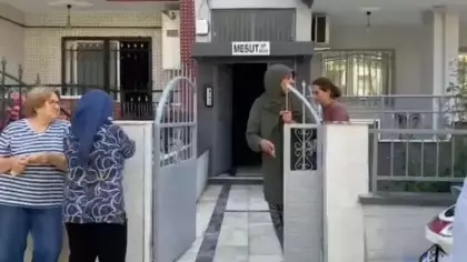 Tartıştığı boşanma aşamasındaki eşini öldürdü