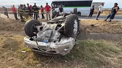 Tekirdağ'da kamyonet takla attı! Yaralılar var