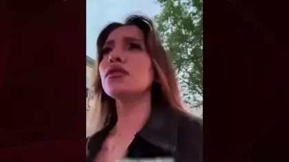 Tesettürlü kıza otobüste yapılan zorbalığa genç kız isyan etti!