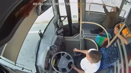 Trabzon'da otobüste can pazarı: Fenalaşan yolcuyu şoför hastaneye yetiştirdi