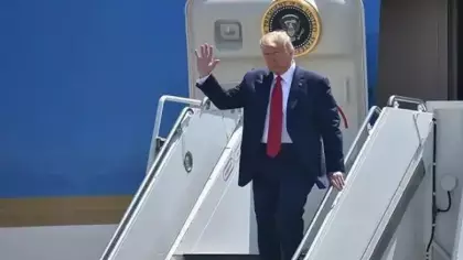 Trump 2026 NATO Zirvesi'nden ayrılırken İran tehdidi yüzünden gizlice uçak değiştirmiş