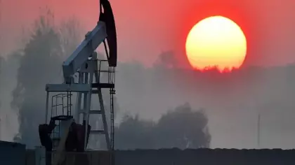 Trump’tan Hürmüz kararı: Petrol 100 doları yeniden aştı! Piyasalar alarma geçti