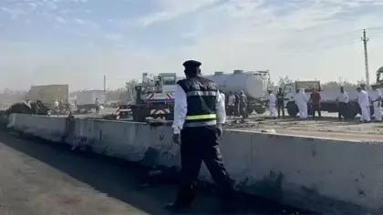 Turistik bölgede otobüs devrildi: 16 ölü