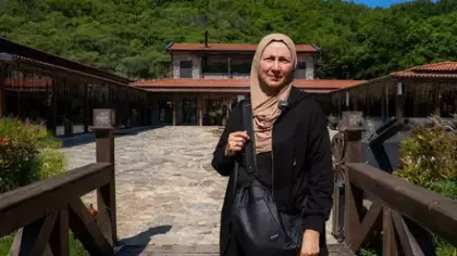 Türk dizileri hayatını değiştirdi! ABD’li Kristy Kous Müslüman oldu