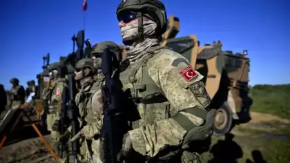 Türk ordusu tarafından eğitildiler! Ülkenin liderinden orduya talimat! Bölgede yeni dönem