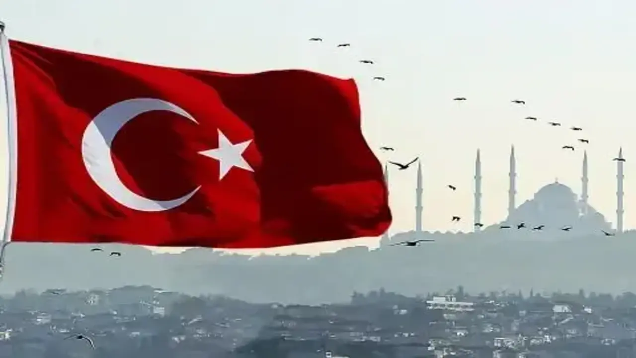 Türkiye'nin il olan 14 yeri açıklandı! İşte sonradan il olan ilçeler...