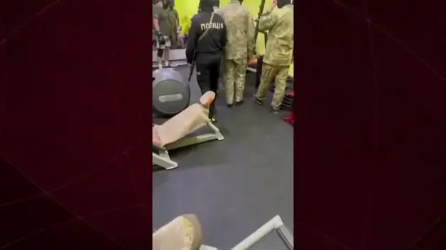 Ukrayna'da askere alma merkezinin görevlileri spor salonunda darbedildi