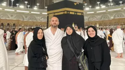 Umre için gittiler, 8 aydır Türkiye’ye dönemiyorlar! Kabe’deki olay hayatlarını değiştirdi