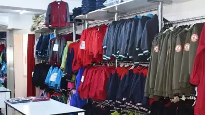 Ünlü okul kıyafeti firması iflas etti! Öğrencileri giydiriyordu