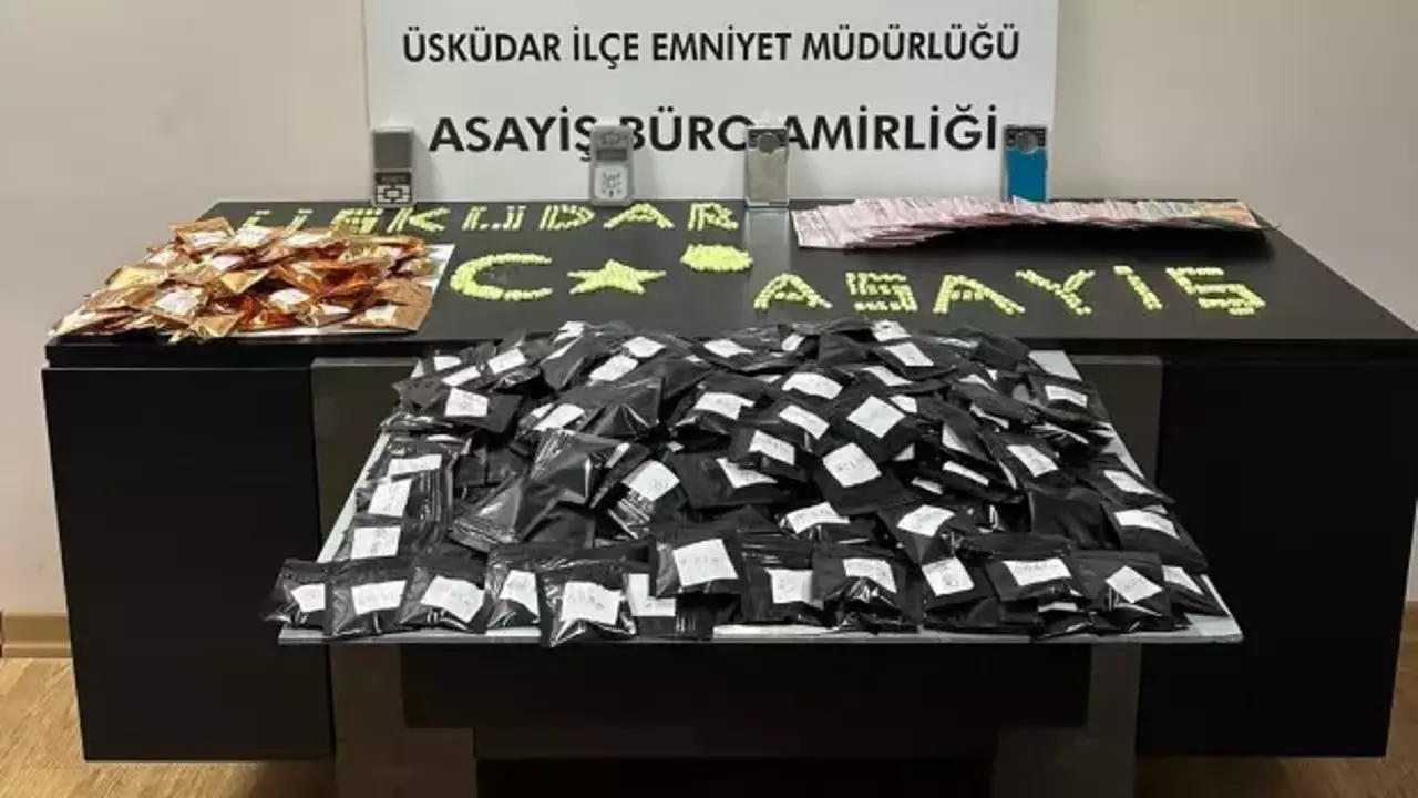 Üsküdar'da uyuşturucu operasyonu: 2 gözaltı
