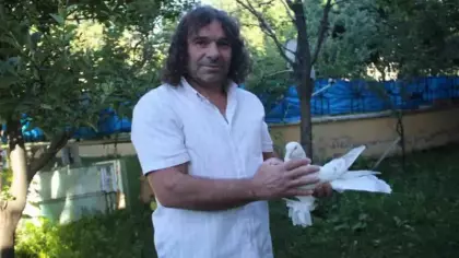Uzun yol şoförünün sıra dışı güvercin tutkusu: Değeri dudak uçuklattı