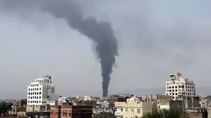 Yemen'de sivillerin olduğu lokanta vuruldu