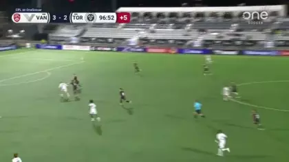 Yeni kural test edildi: Ofsayttaki oyuncunun attığı gol geçerli sayıldı